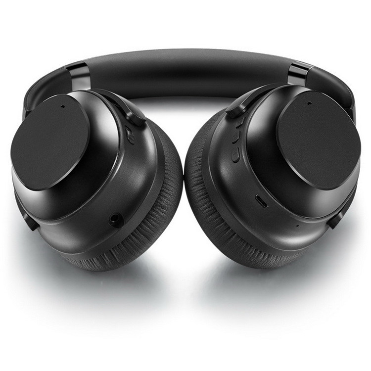 Sobre los auriculares estéreo inalámbricos verdaderos de los auriculares de Bluetooth del oído con CVC 8,0 Mic Deep Bass