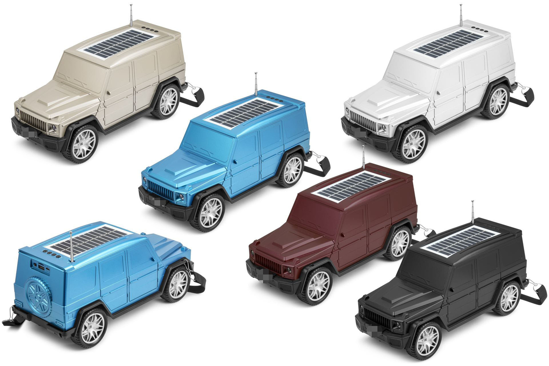 Altavoz Bluetooth en forma de coche clásico combina luces solares y funciones de radio para viajes en el exterior