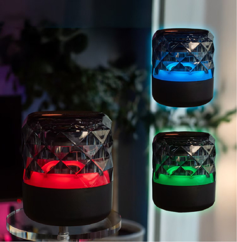 Altavoz portátil negro con batería de 3.7V 1200mAh Bluetooth TF Card Radio FM USB Drive y efectos de iluminación dinámica Perfecto