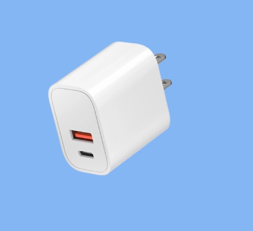 Cargador de doble puerto 36W Carga rápida USB-C + USB-A Soporta el protocolo de carga rápida PD / QC 110-240V 50/60Hz Universal global