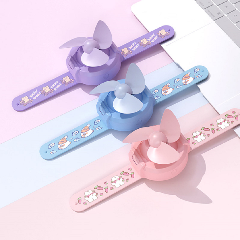 ETEK Mini ventilador de estilo reloj con batería de 300mAh, 3 colores (Púrpura / Rosa / Azul), incluye cable de carga + manual.