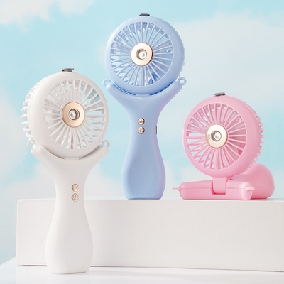 Batería de 500mAh 2 horas de carga Tres velocidades de viento 148g de peso ligero Halterneck escritorio portátil 3 en 1 Nano ventilador de pulverización